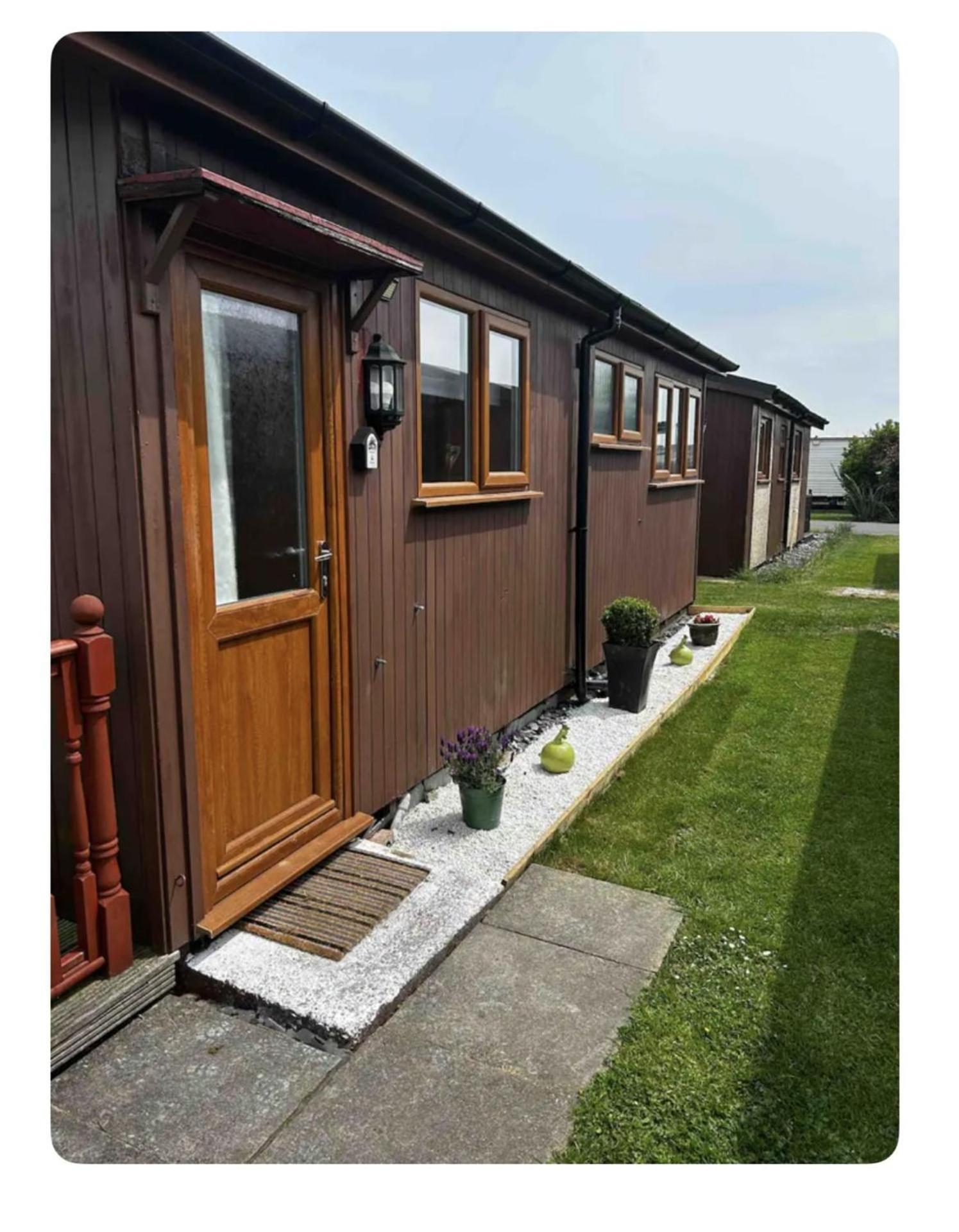 Seaside 2 Bed Chalet Escape In Mablethorpe Exterior photo